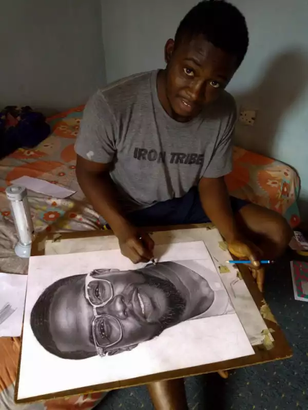 American Star, Kevin Hart Patronizes Nigerian Pencil Artist Who Drew Portrait Of Him